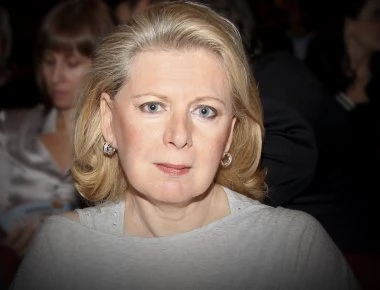 Η Ελένη Ακρίτα αντιδρά στην επίθεση Πολάκη σε Συνολάκη - «Σκιάζονται ωρέ τα παλικάρια;»